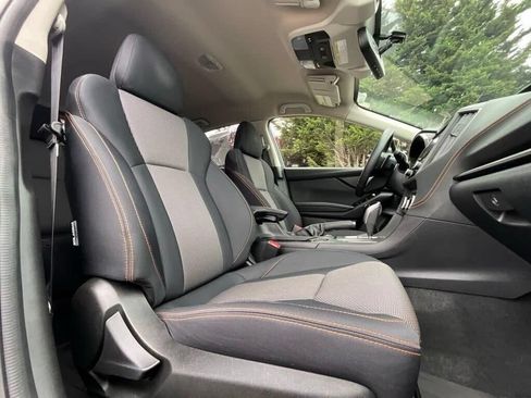Used 2023 Subaru Crosstrek 2.0i Premium AWD/4WD image 9