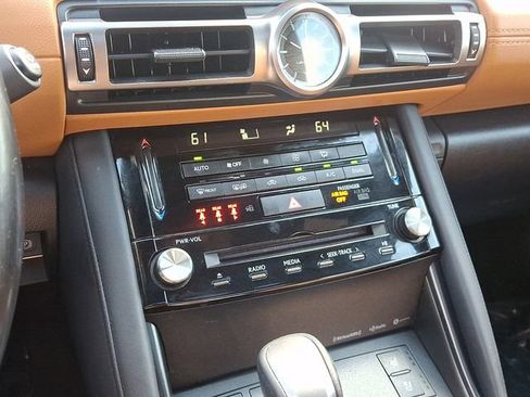 Used 2022 Lexus IS 300 AWD w/ Premium Package image 19