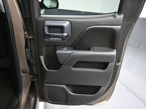 Used 2015 GMC Sierra 1500 SLE w/ All-Terrain Package AWD/4WD image 33