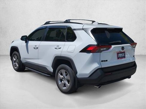 Used 2024 Toyota RAV4 XLE FWD image 7
