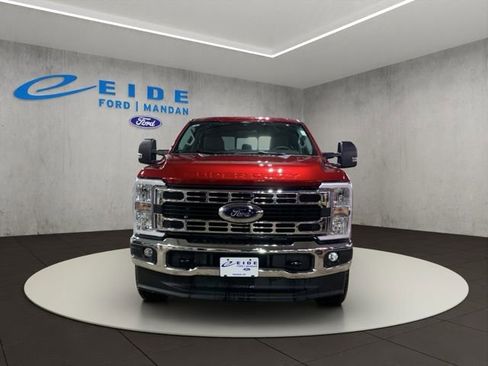 New 2026 Ford F250 XLT w/ FX4 Off-Road Package AWD/4WD image 2