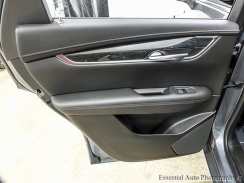 Certified 2021 Cadillac XT5 Premium Luxury image 19