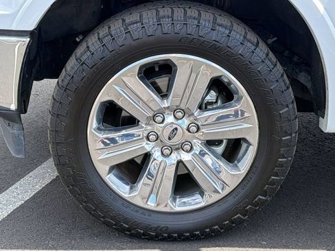 Used 2020 Ford F150 Lariat w/ Equipment Group 502A Luxury AWD/4WD image 9