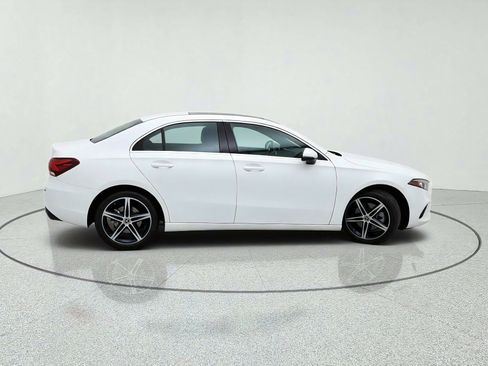 Used 2020 Mercedes-Benz A 220 image 7