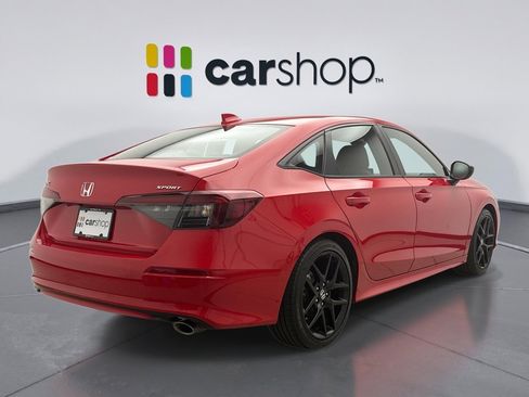 Used 2025 Honda Civic Sport image 5