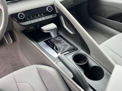 New 2026 Hyundai Elantra Sport image 28