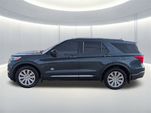 Used 2023 Ford Explorer King Ranch w/ Technology Package image 8