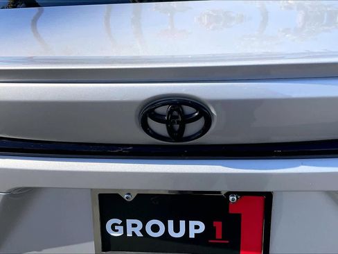 Used 2023 Toyota Corolla SE image 30