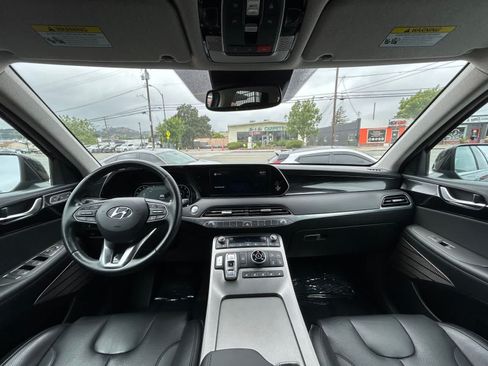 Used 2022 Hyundai Palisade Limited AWD/4WD image 9