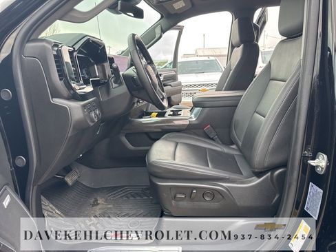 Used 2025 Chevrolet Silverado 2500 LTZ w/ LTZ Plus Package image 17