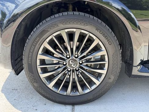 Used 2024 INFINITI QX80 Sensory RWD image 9