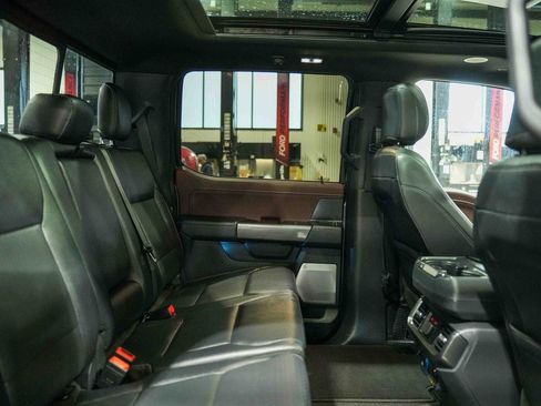 Used 2022 Ford F150 Lariat w/ Equipment Group 502A High image 23