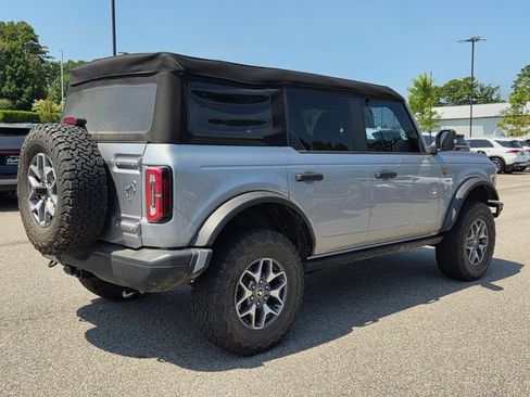 Used 2024 Ford Bronco Badlands AWD/4WD image 5
