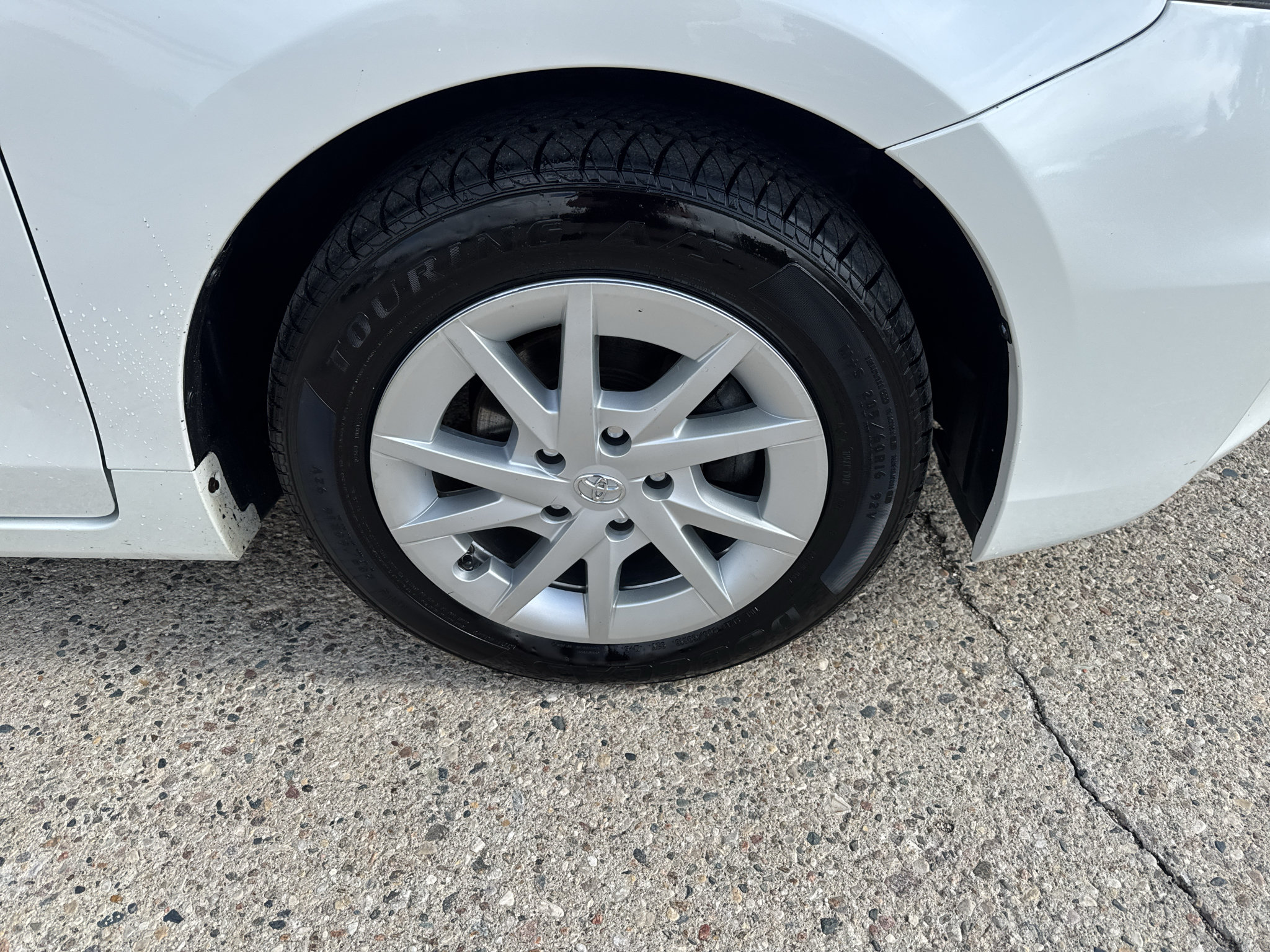 Used 2012 Toyota Prius V Three FWD image 10