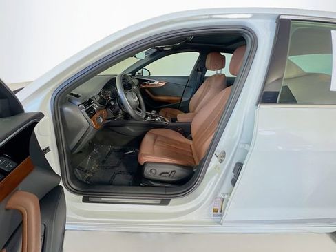 Used 2023 Audi A4 2.0T Premium w/ Convenience Package image 9