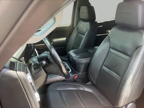 Used 2021 GMC Sierra 1500 Denali w/ Denali Ultimate Package AWD/4WD image 14