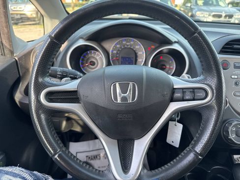 Used 2011 Honda Fit Sport image 21