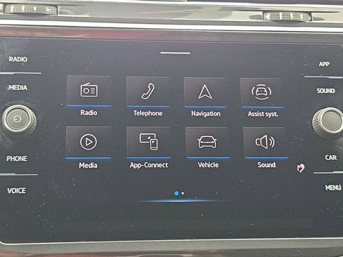 Used 2024 Volkswagen Tiguan SE R-Line image 21