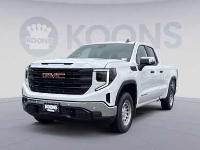 New 2026 GMC Sierra 1500 Pro w/ Convenience Package