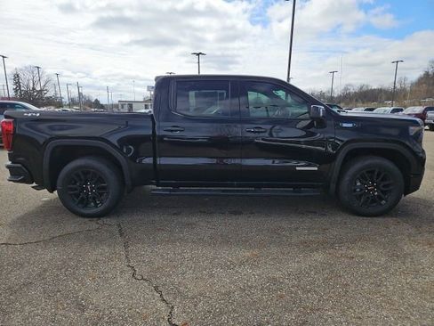 New 2026 GMC Sierra 1500 Elevation w/ Elevation Premium Package image 6