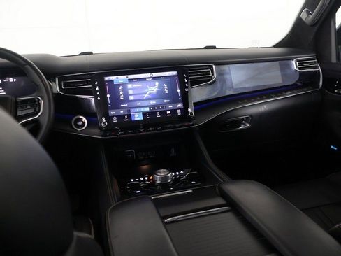 Used 2024 Jeep Grand Wagoneer L Series II w/ Quick Order Packagew 28T image 42