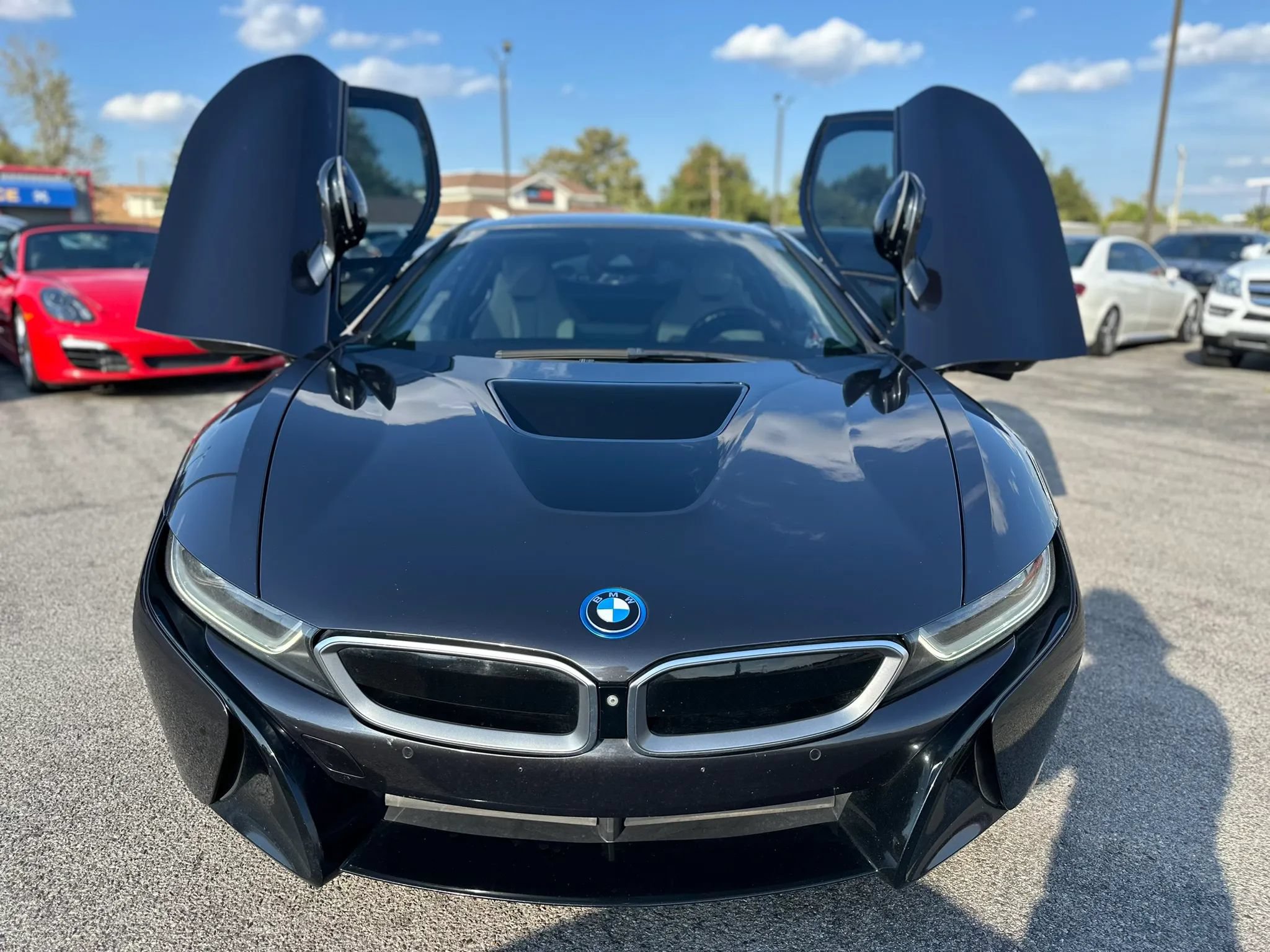 Used 2017 BMW i8 AWD/4WD image 3