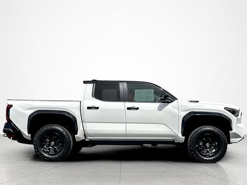 Certified 2025 Toyota Tacoma TRD Pro image 6