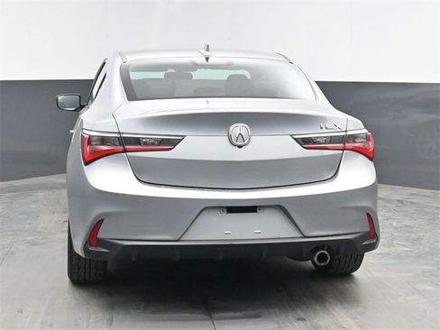 Used 2019 Acura ILX Base image 9