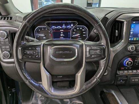Used 2022 GMC Sierra 1500 Denali w/ Driver Alert Package II image 19