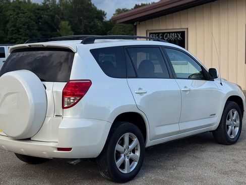 Used 2007 Toyota RAV4 Limited AWD/4WD image 11