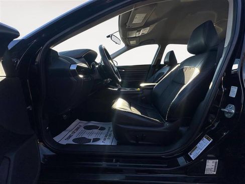 Used 2019 Nissan Altima 2.5 SR image 9