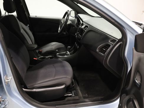 Used 2013 Chrysler 200 Touring w/ S Exterior Appearance Pkg image 21
