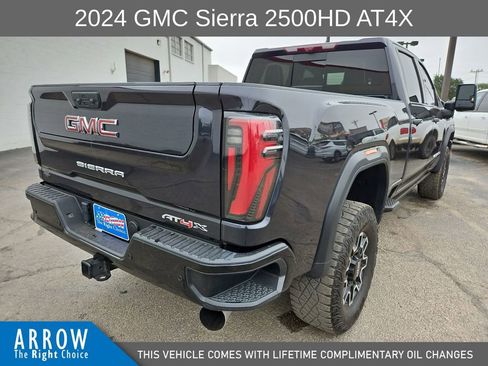 Used 2024 GMC Sierra 2500 AT4X AWD/4WD image 12
