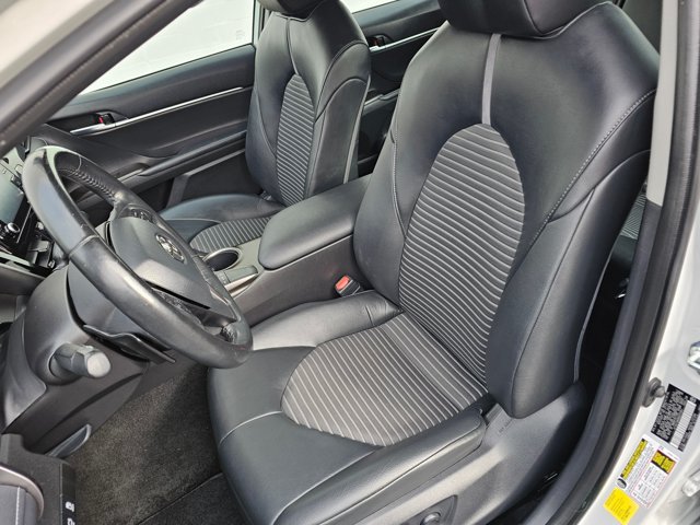 Used 2022 Toyota Camry SE FWD image 22