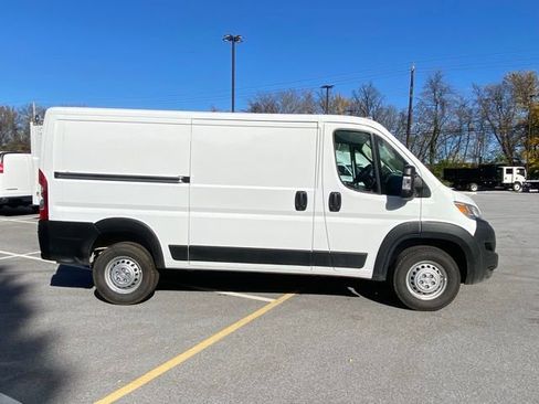 New 2026 RAM ProMaster 1500 w/ Convenience Group image 9