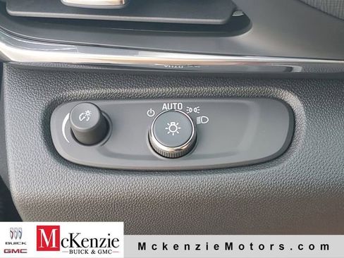 New 2026 Buick Envista Sport Touring w/ Convenience I Package FWD image 19