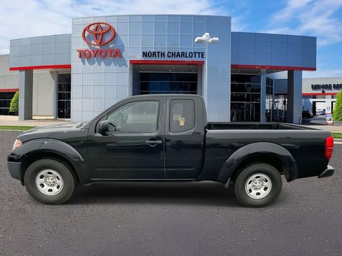 Used 2017 Nissan Frontier S image 6