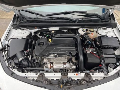 Used 2023 Chevrolet Malibu LT image 15