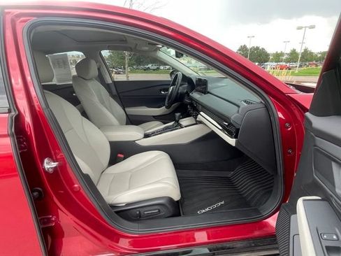 Used 2025 Honda Accord EX-L image 32