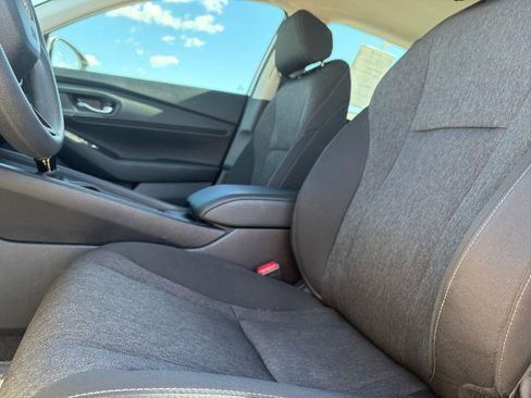 Used 2024 Honda Accord EX image 12