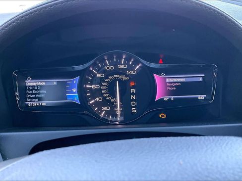 Used 2014 Lincoln MKX FWD w/ Equipment Group 101A image 25