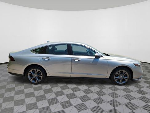 Certified 2023 Honda Accord EX image 6