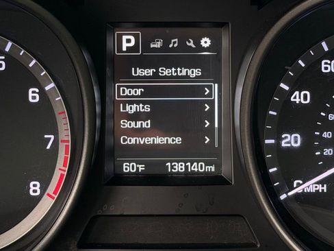 Used 2017 Hyundai Santa Fe SE image 26