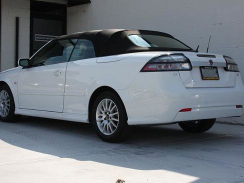 Used 2009 Saab 9-3 2.0T image 13
