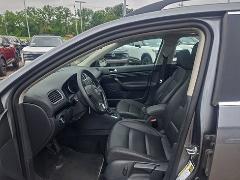 Used 2013 Volkswagen Jetta SE FWD image 9