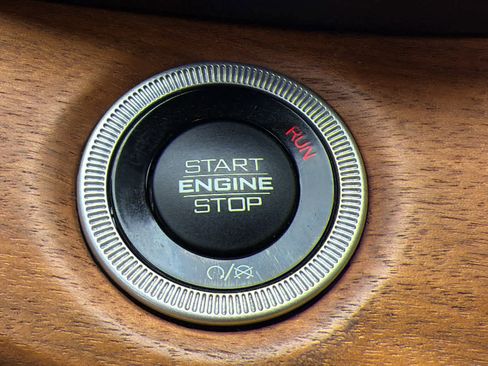 Used 2022 Jeep Grand Cherokee Summit image 17