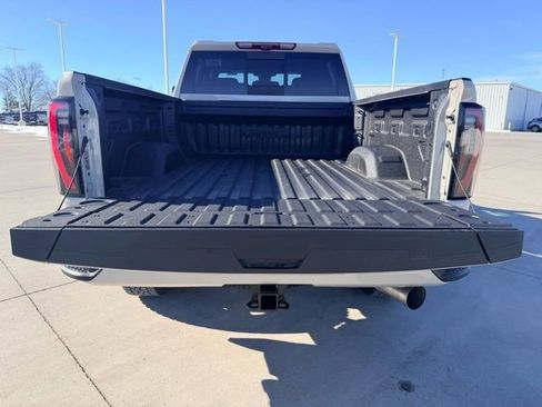 New 2026 GMC Sierra 2500 AT4 w/ AT4 Premium Plus Package image 5