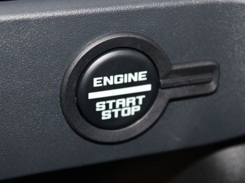 New 2026 Ford Bronco 4-Door AWD/4WD image 36