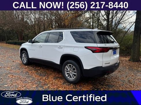 Used 2022 Chevrolet Traverse LT image 4