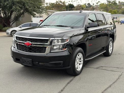 Used 2019 Chevrolet Tahoe 2WD w/ Remote Keyless Entry Package image 3